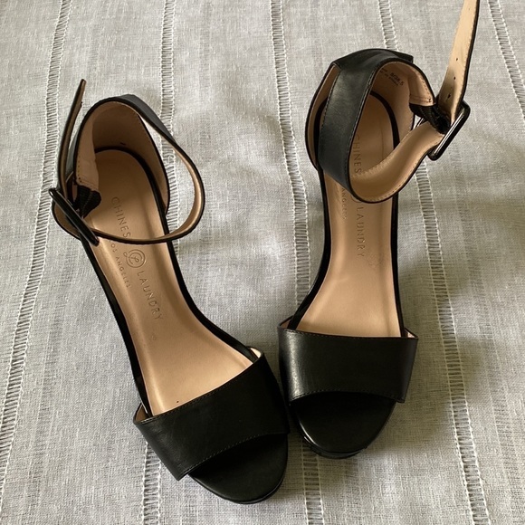 Chinese Laundry black stilettos with ankle strap. - Picture 13 of 13